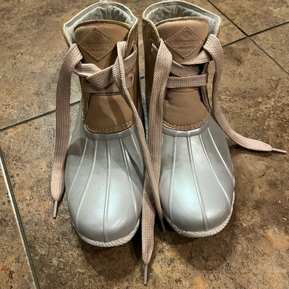 Sperry Women’s‎ Saltwater 2 Nubuck Duck Rain Winter Boots Size 10